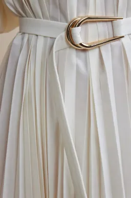 Acler Hudson Mini Dress in White Size 10 for rent on The Volte - image 3