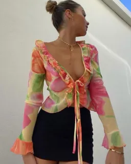 With Jean Fifi Blouse in Petunia Size L/AU 12 for rent on The Volte - image 4