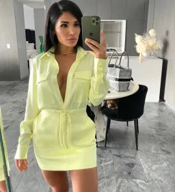 Alex Perry Spence Set for rent on The Volte - image 1