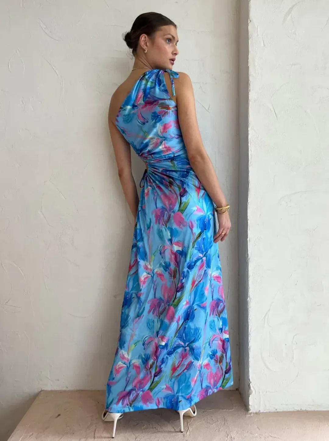 Sonya Nour Maxi Dress In Zuri Print Size 10  for rent on The Volte - main image