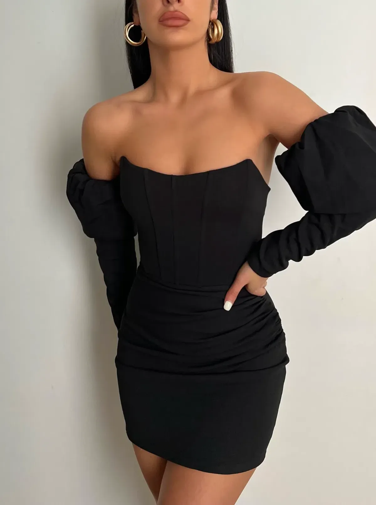 Mélani the Label Valentina Mini Dress Black Size AU 8 for rent on The Volte - main image