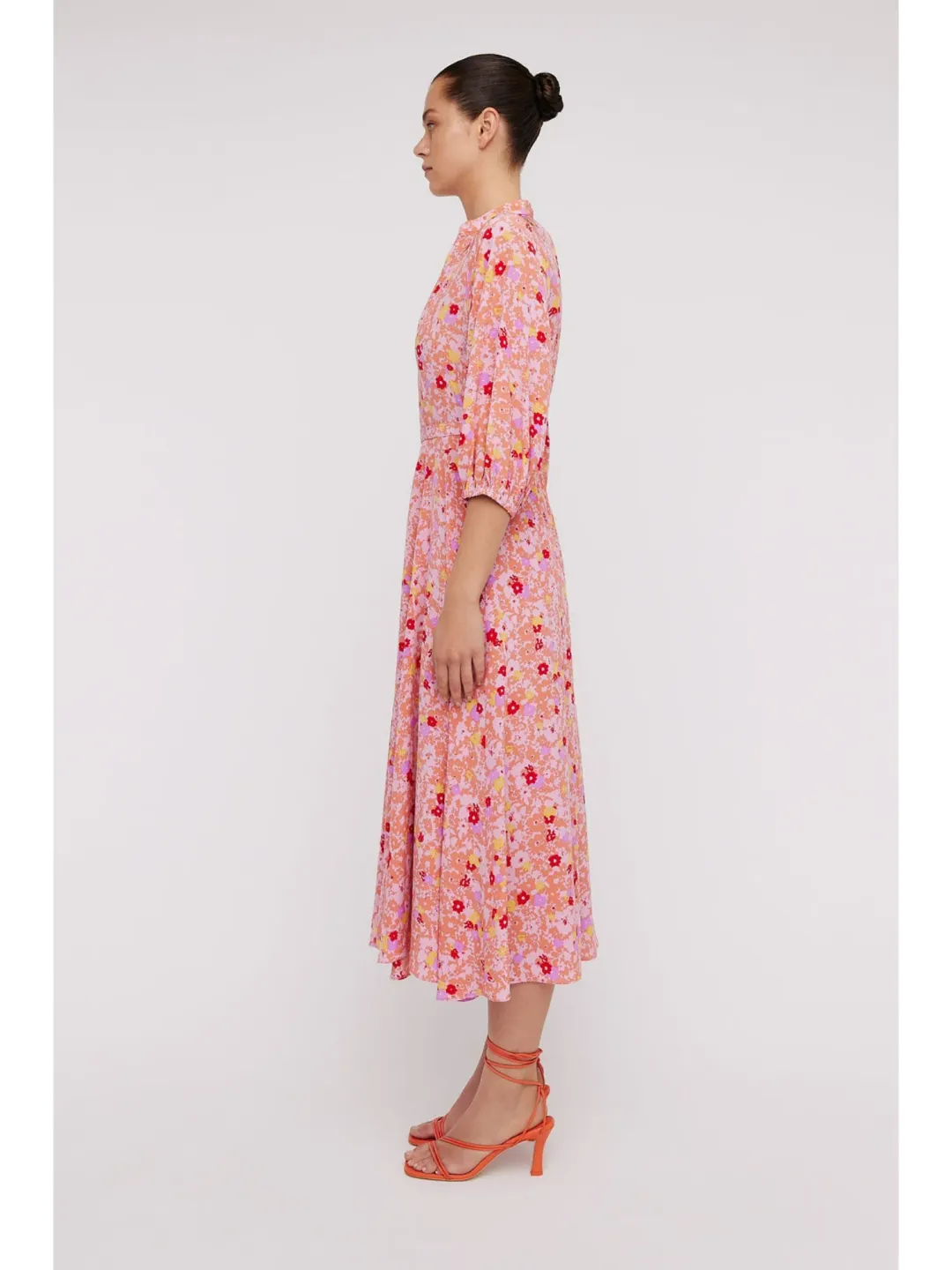 Scanlan Theodore Silk Daisy Floral Dress Peach Size AU 12 for rent on The Volte - main image