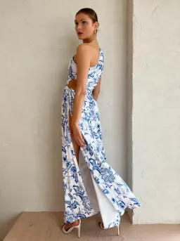Sonya Maxi Dress in Blue Paisley Size  AU 14 for rent on The Volte - image 4