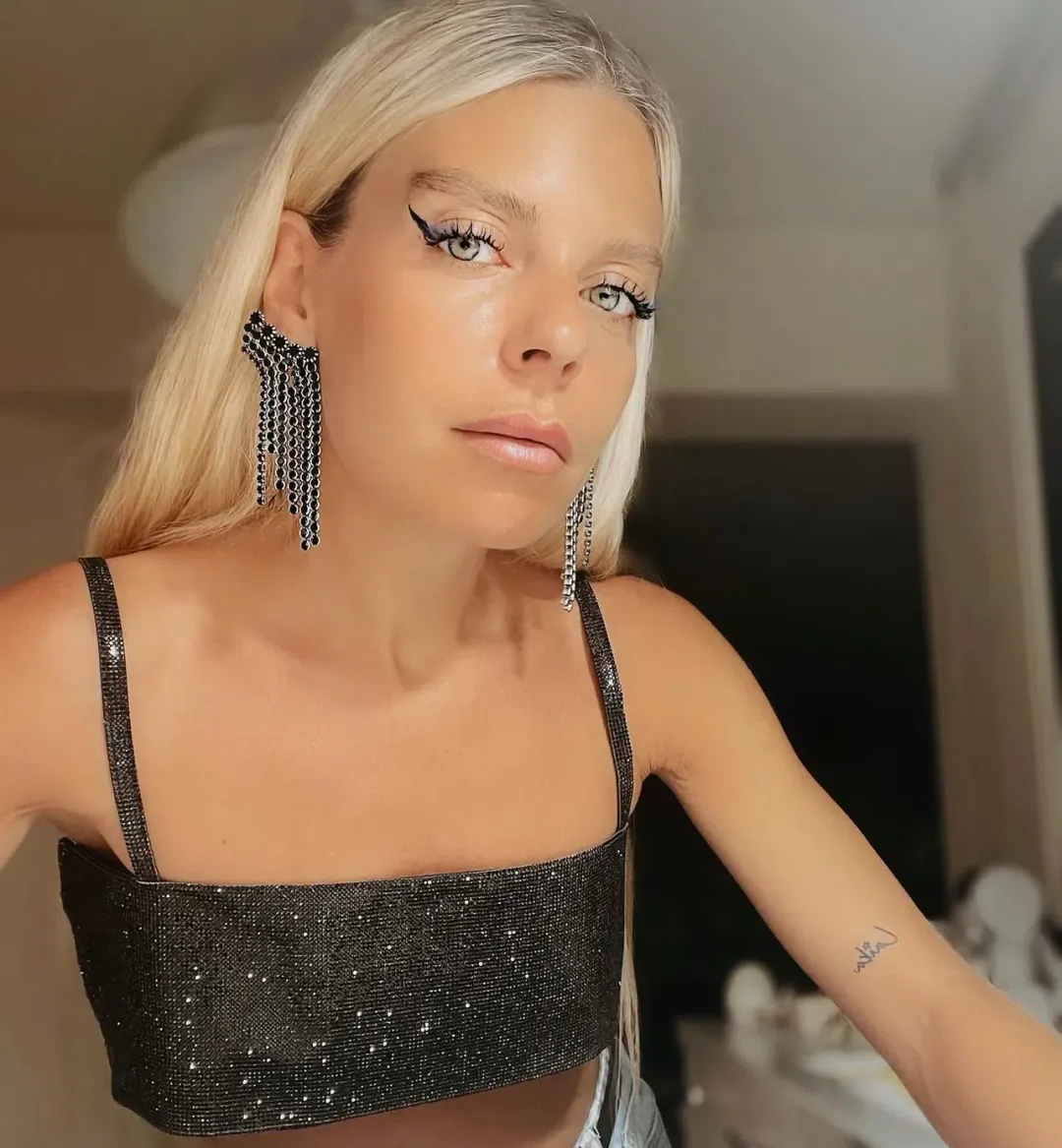 Nue Charlotte Crop Midnight Black Size AU 8 for rent on The Volte - main image