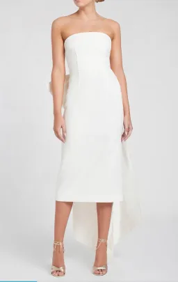 Rebecca Vallance Amore Sleeveless Midi Dress Ivory Size 6 / XS for rent on The Volte - image 2