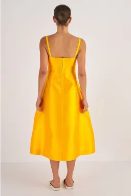 Oroton Sculptured Bodice Dress Marigold Size 8 for rent on The Volte - image 4