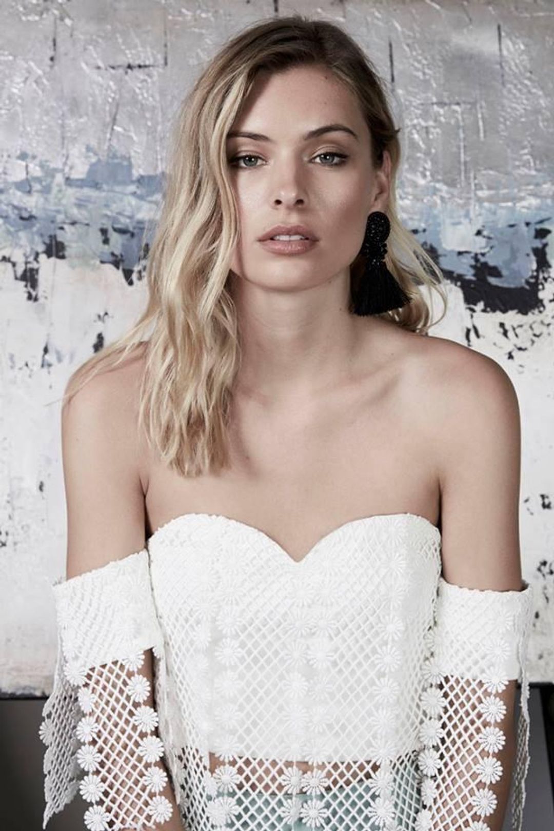 Elliatt Winslow top and Elliatt Sway Pants size 8 for rent on The Volte - main image