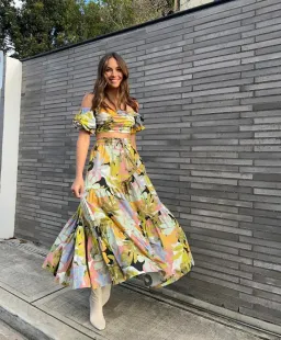 Sheike Sanctuary Set Floral Size 8 for rent on The Volte - image 2