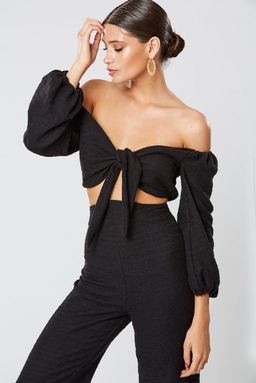 FORTUNE OFF THE SHOULDER TOP BLACK AND FORTUNE PANT BLACK for rent on The Volte - image 3