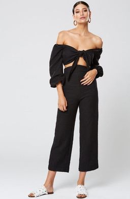 FORTUNE OFF THE SHOULDER TOP BLACK AND FORTUNE PANT BLACK for rent on The Volte - image 1
