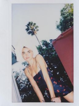 The Christy - Wild Cherry for rent on The Volte - image 5