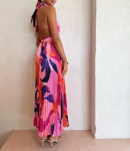 Lidee Renaissance Gown in Capri Pink Size 8 for rent on The Volte - image 3