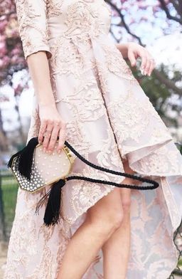 asilio prisoner queen dress for rent on The Volte - image 2