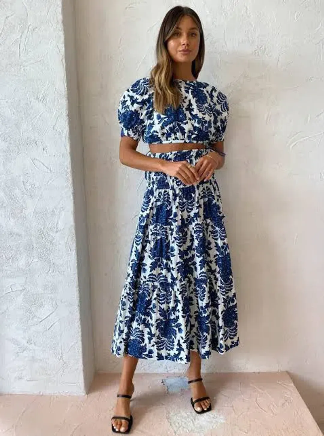 Shona Joy Diana Open Back Crop Top And Shirred Midi Skirt Set Print Size 8 for rent on The Volte - main image