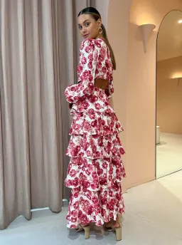 Issy Truly Dress In Bloom Pink Size AU 6 for rent on The Volte - image 2