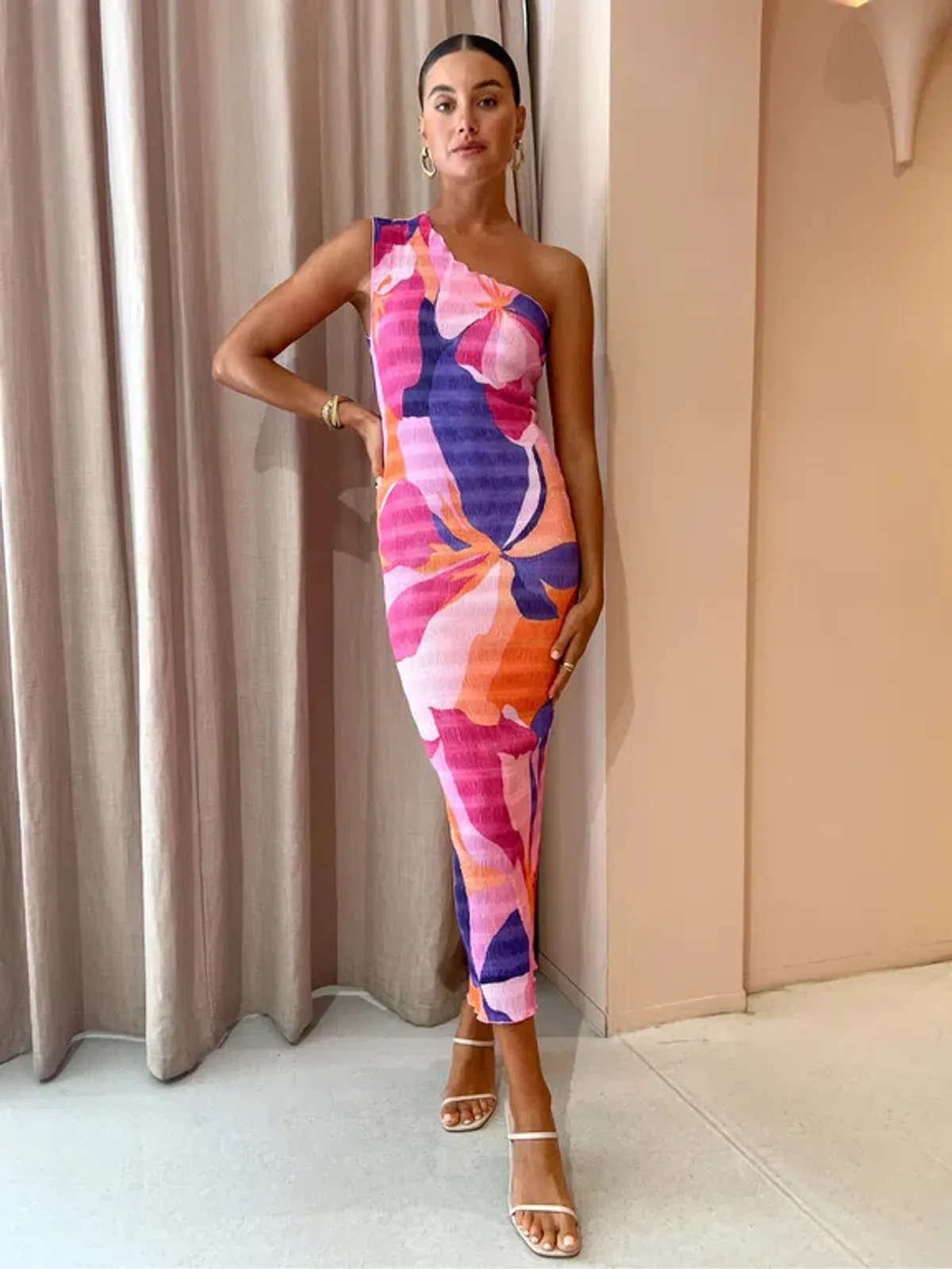 L'Idee Gigi Smocking Gown In Capri Print Pink Size AU 6 for rent on The Volte - main image