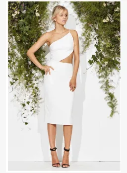 Maurie And Eve Can't Get Enough Dress White Size AU 10 for rent on The Volte - image 1