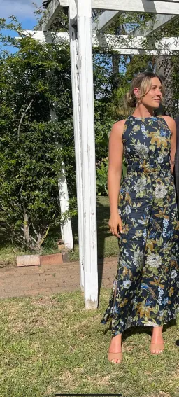 Sir The Label Diana Cross Back Gown in Delia Print Floral Size 1/AU 8 for rent on The Volte - image 4