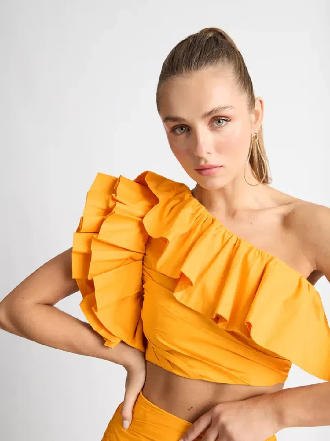 Sheike Allegra Set Yellow Size 6 for rent on The Volte - main image