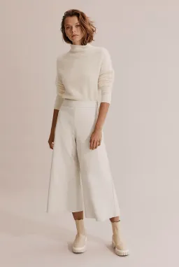 Country Road Luxurious White Leather Culotte Pants Size AU 10 for rent on The Volte - image 2