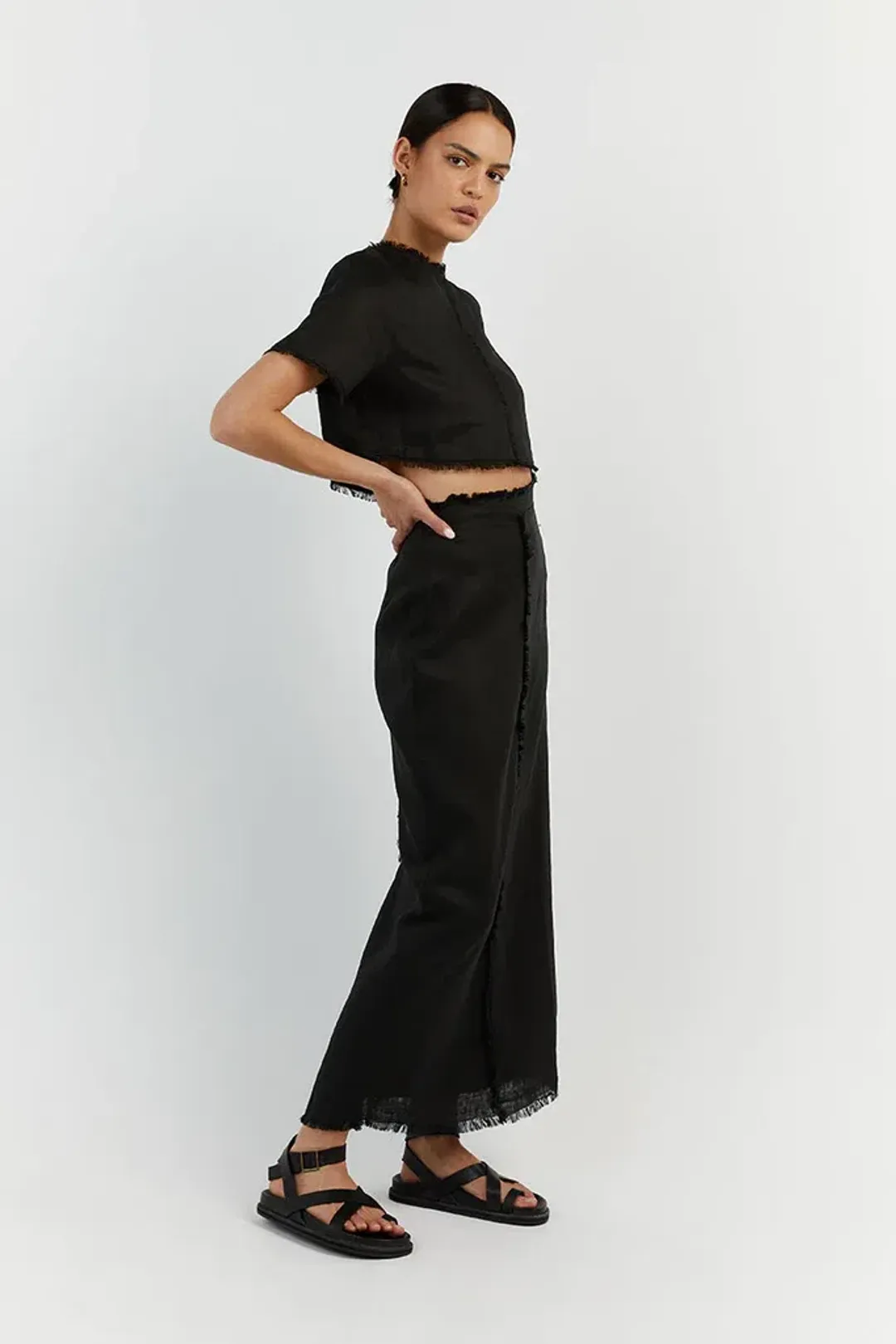 Dissh Georgie Linen Fringe Sets Black Size 12 | The Volte