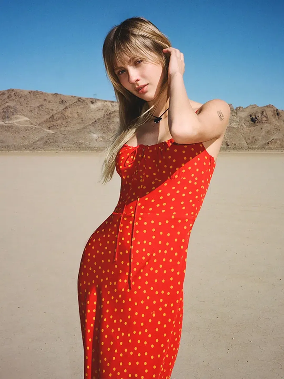 Realisation Par The Alba in Rossa Size M / Au 10  for rent on The Volte - main image