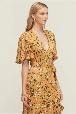 Lover Artiste Wrap Dress Print Size 14 for rent on The Volte - image 2