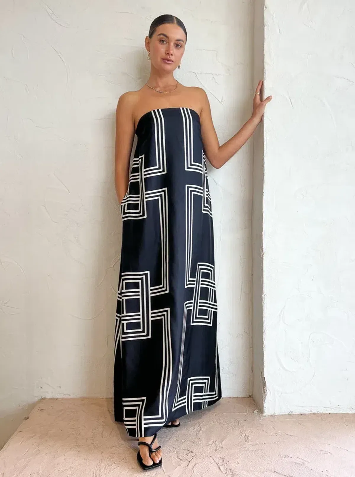 Ginger & Smart Walk the Line Gown in Black Base Size 6 / XS for rent on The Volte - main image