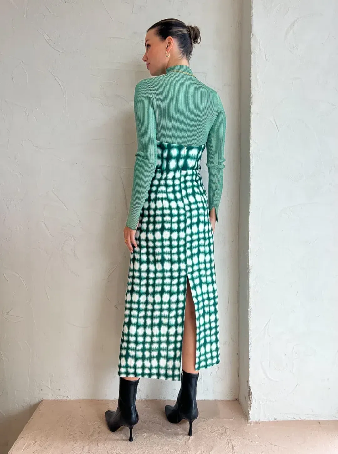 Roame Perez Dress in Emerald Shibori Print Midi Dress Green Print Size 2/AU 10 for rent on The Volte - main image
