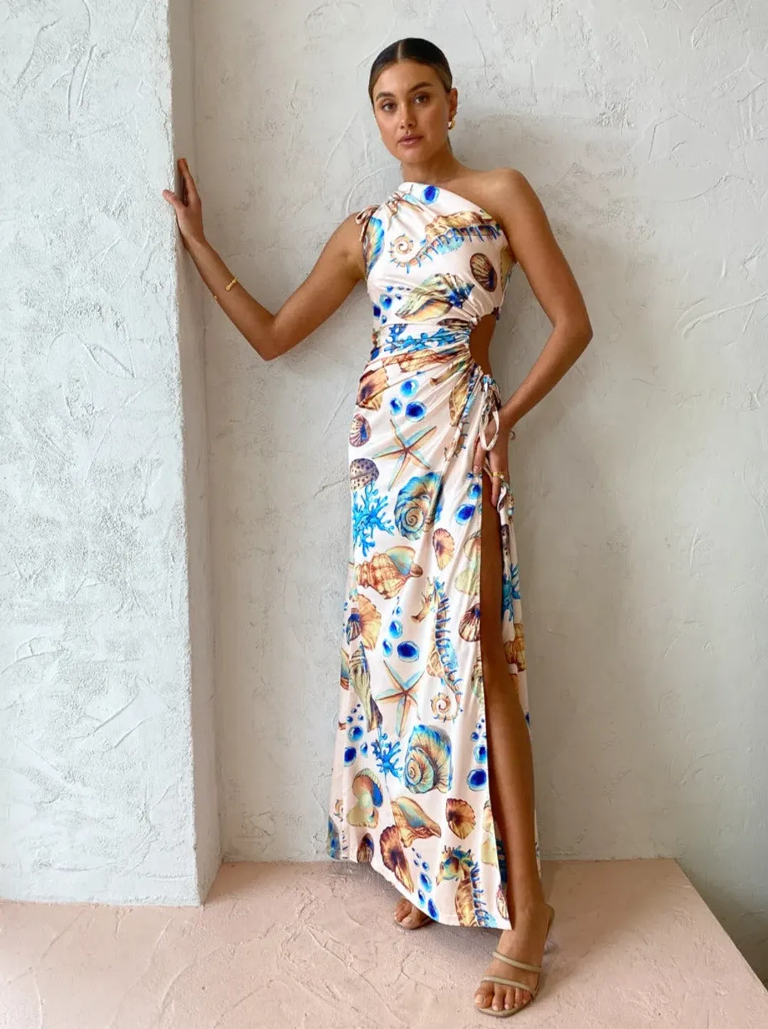 Sonya Moda Nour Seashell Maxi Dress Print Size 8 for rent on The Volte - main image