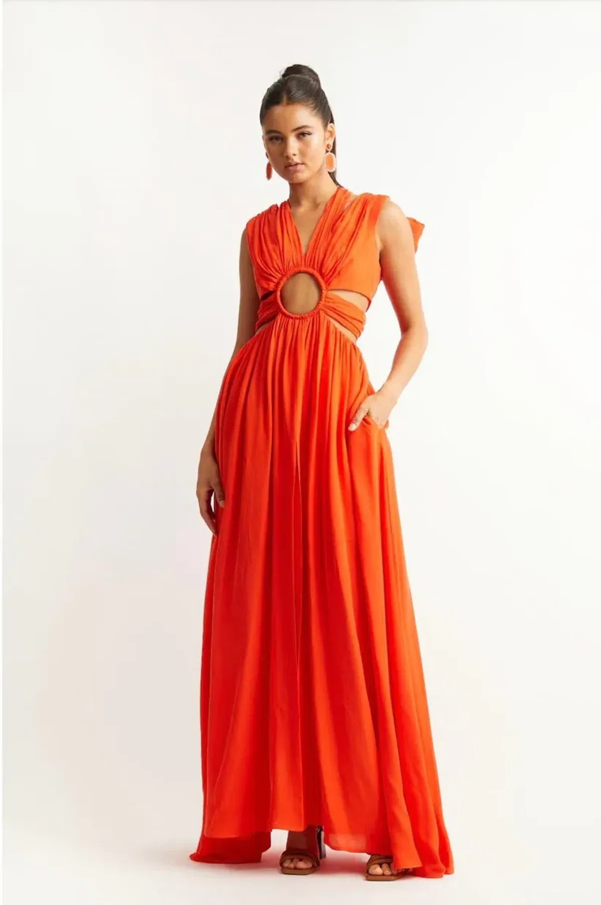 Helen O'Connor Solstice Gown in Poppy Size 8 for rent on The Volte - main image