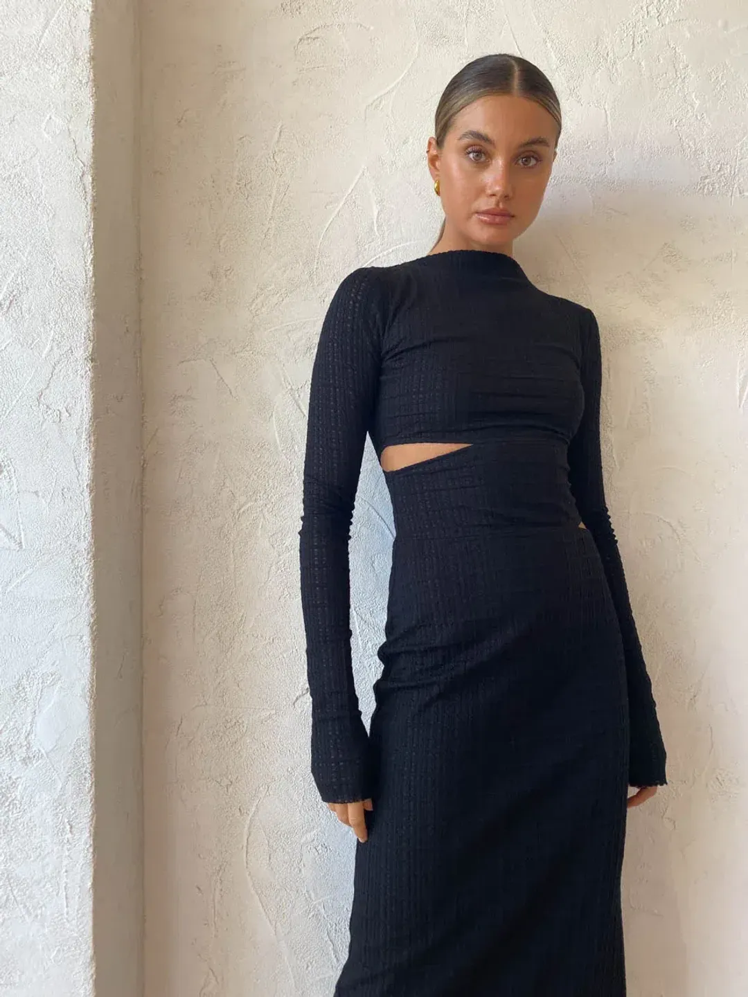 Camilla and Marc Ellsworth Midi Dress Black Size 6 for rent on The Volte - main image