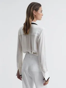 Reiss Calli Tuxedo Blouse In Ivory In Size 10 for rent on The Volte - image 4