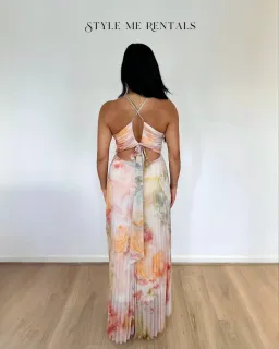 Ministry of Style The Label Sunrise Strap Dress Patterned Size 12 for rent on The Volte - image 5