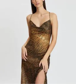 Hansen and Gretel Lopez Maxi Dress Print Size M / Au 10 for rent on The Volte - image 4