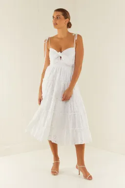 Palm Noosa James Midi Dress in White Linen Size 12 for rent on The Volte - image 3