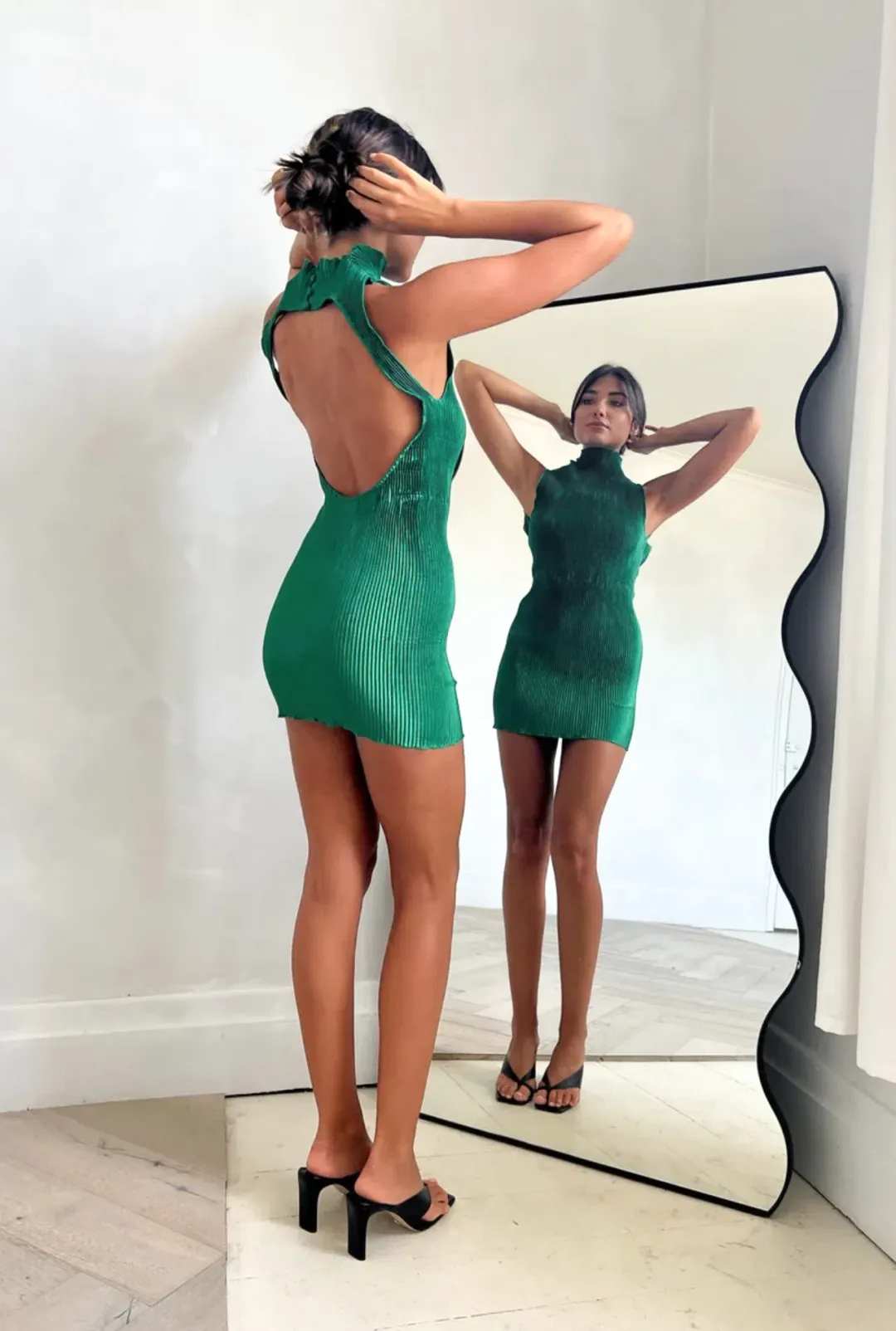 L’idee Soirée Gisele Mini Dress Green Size 10 for rent on The Volte - main image