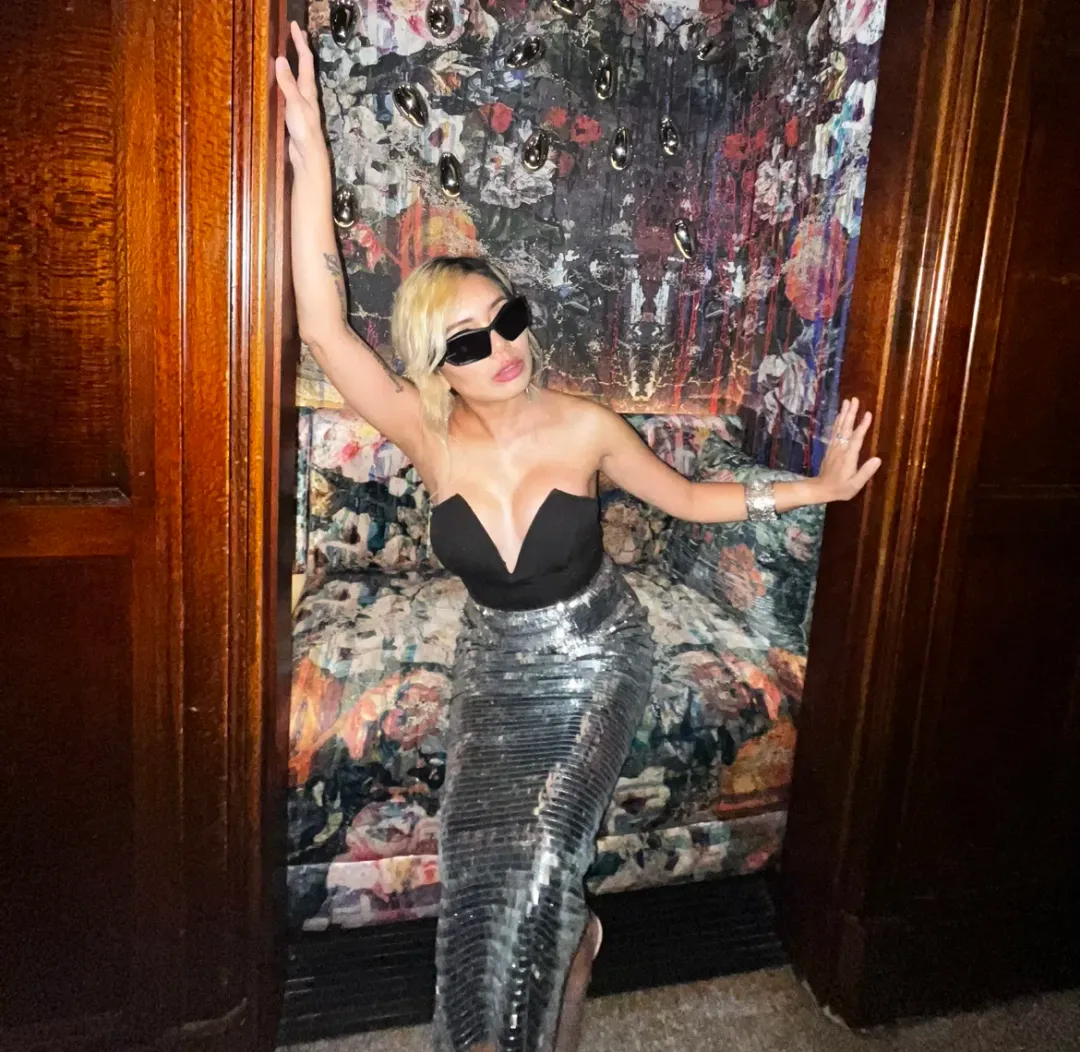 Sheike Glitz and Glam Skirt Silver Size XS / AU 6 for rent on The Volte - main image