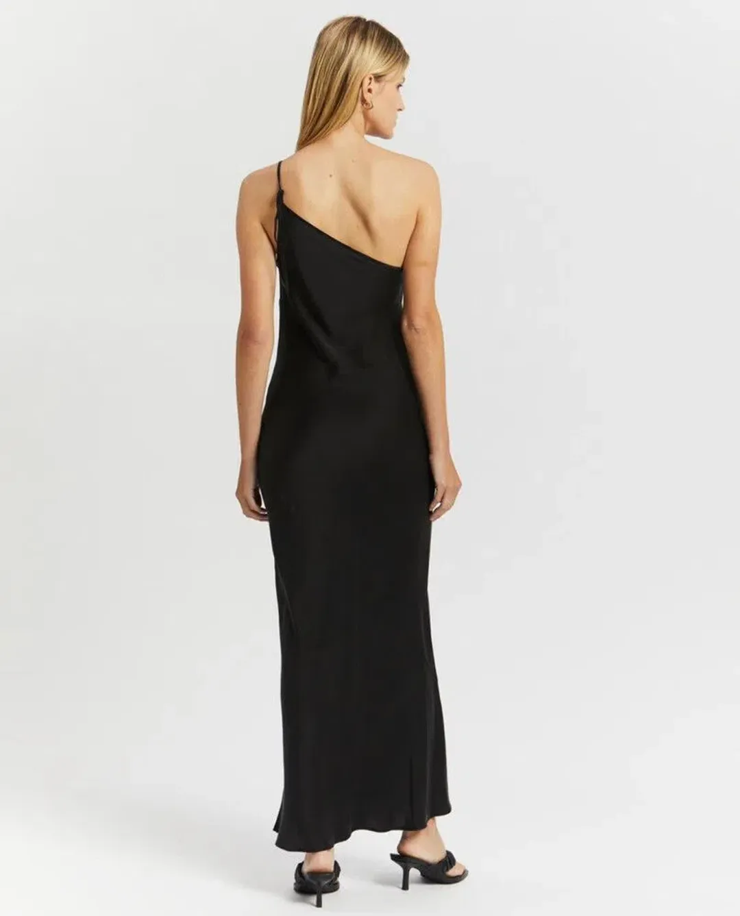 Marle Brooke Dress Black Size 8 for rent on The Volte - main image