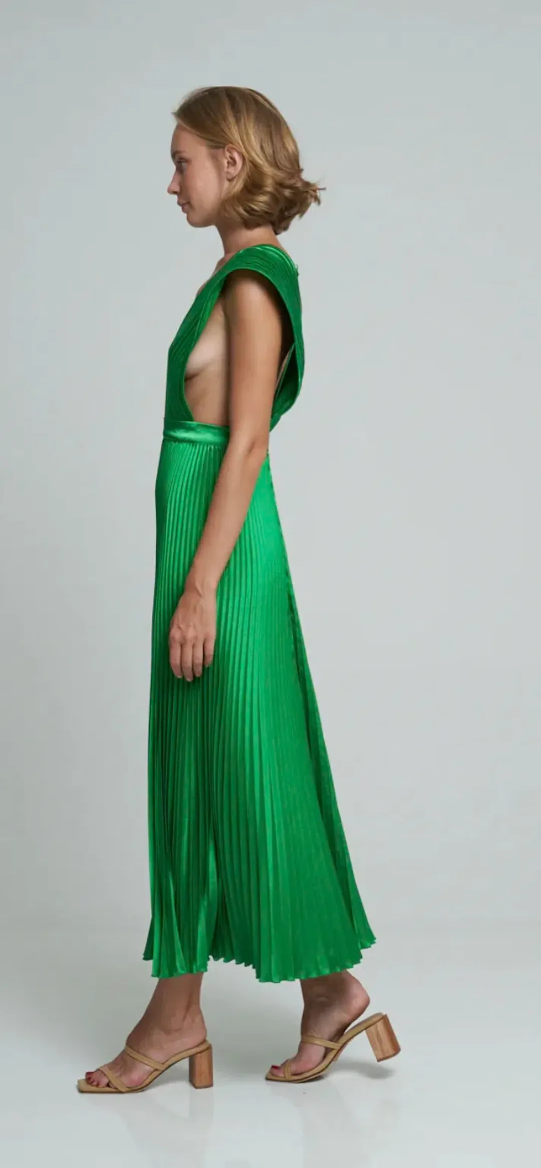 L’Idee Gala Gown Bright Green Size 10 for rent on The Volte - main image