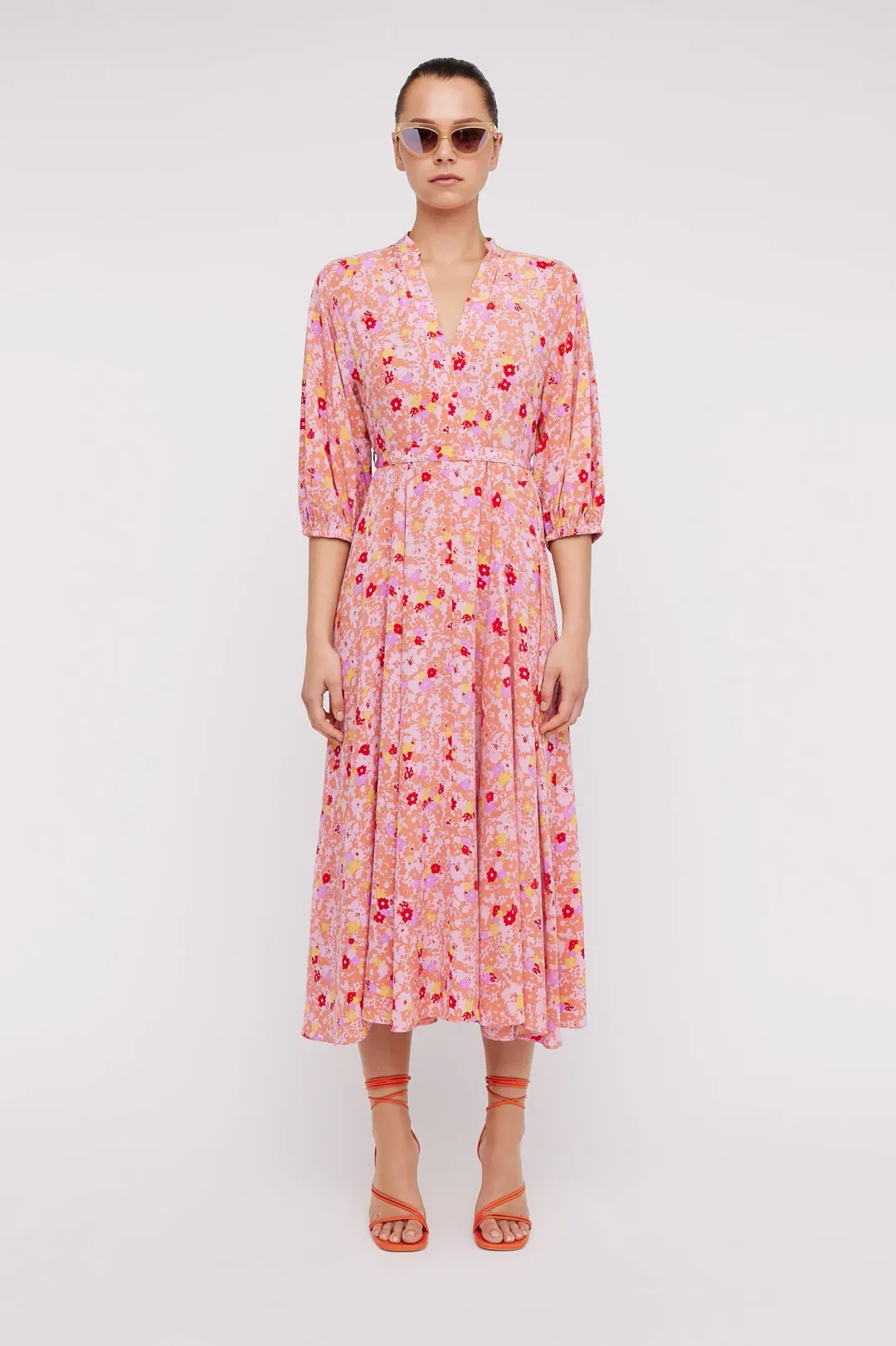 Scanlan Theodore Silk Daisy Floral Dress Peach Size 8 for rent on The Volte - main image