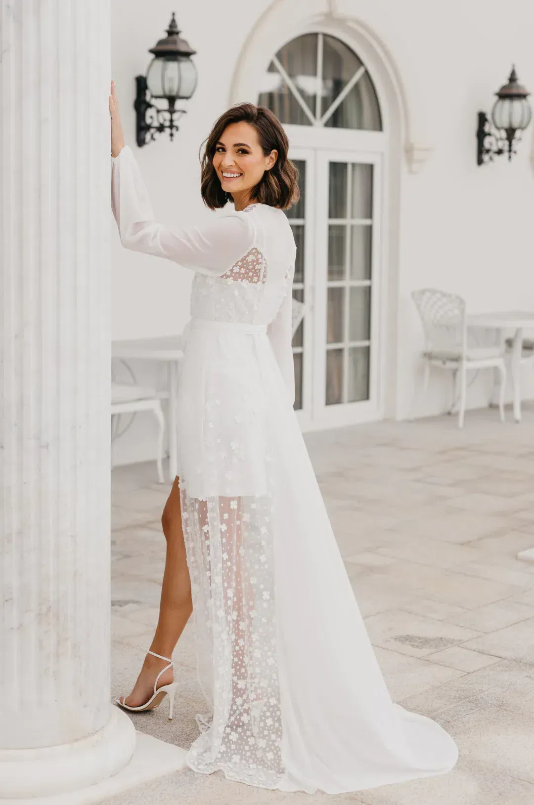 Le Rose Cassidy Forget Me Knot Gown White Size Size 10 for rent on The Volte - main image