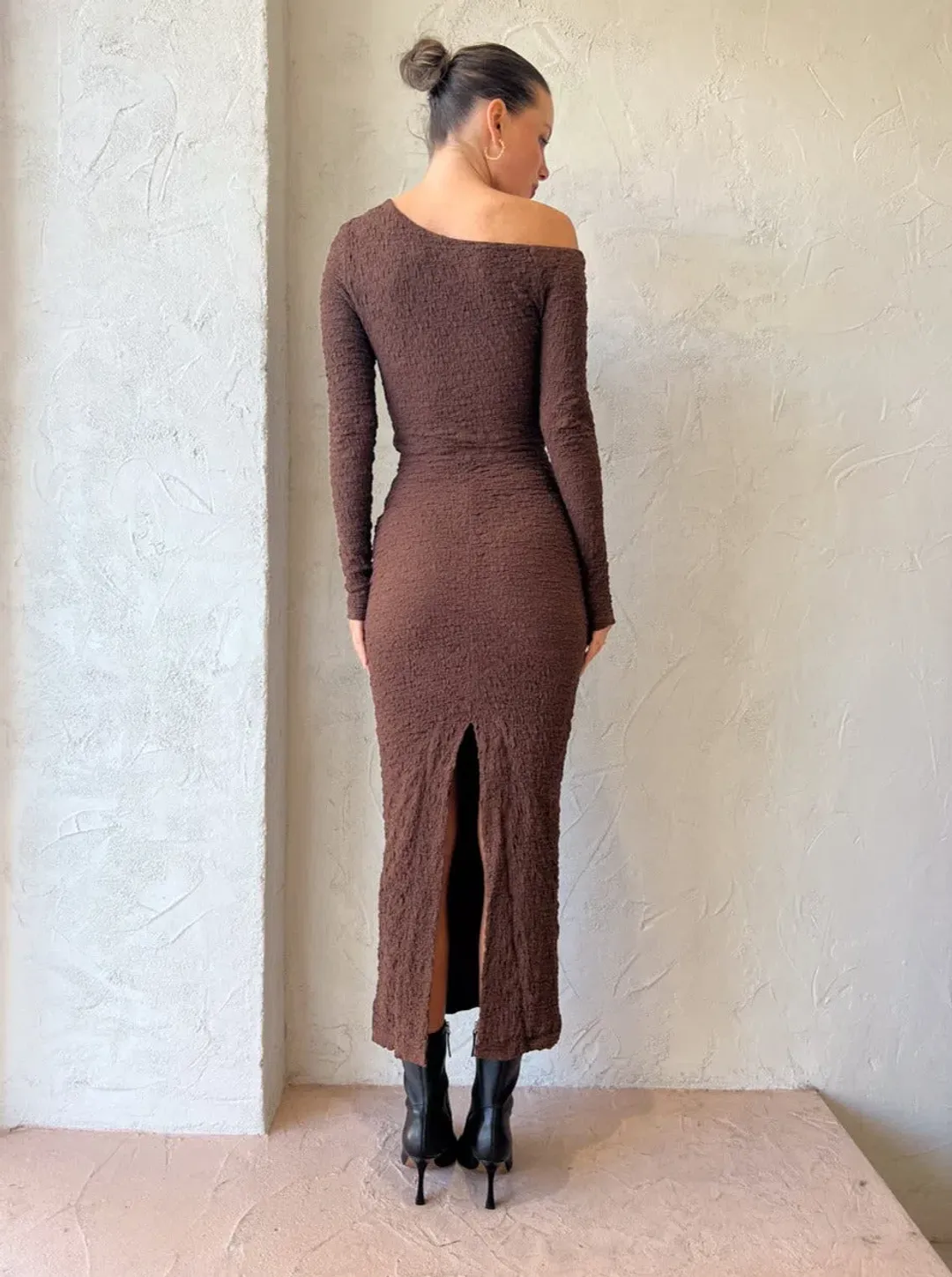 Sovere Overcast Midi Dress In Carob Size 12 / L for rent on The Volte - main image