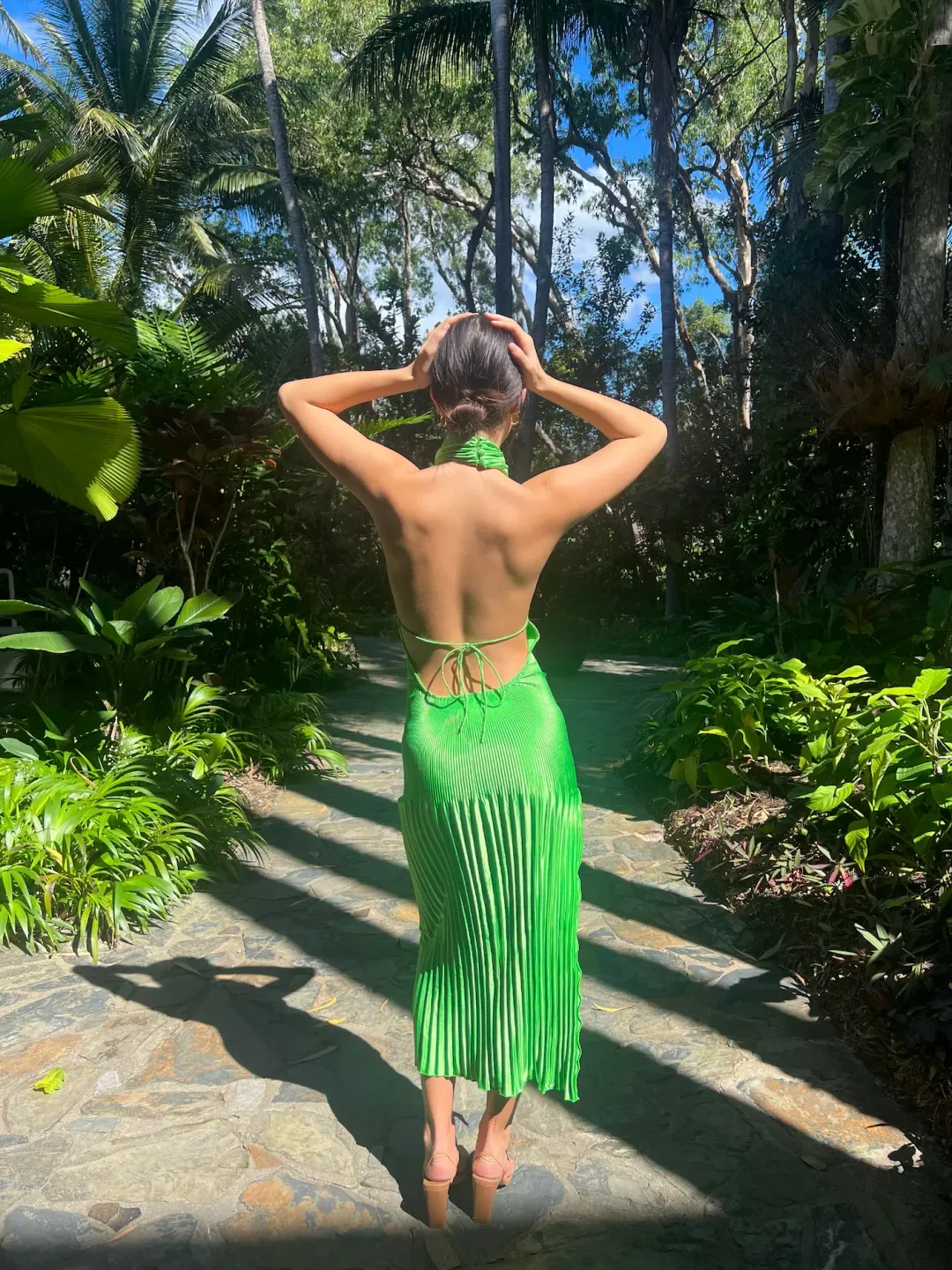 L'IDEE Soirée Klum Gown Lime Green Size 6 for rent on The Volte - main image