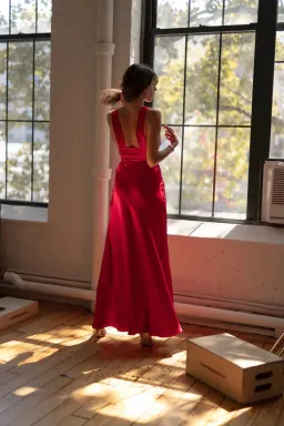 Two Bodies Kasey Dress in Cherry Red Size XS / AU 6 for rent on The Volte - image 4