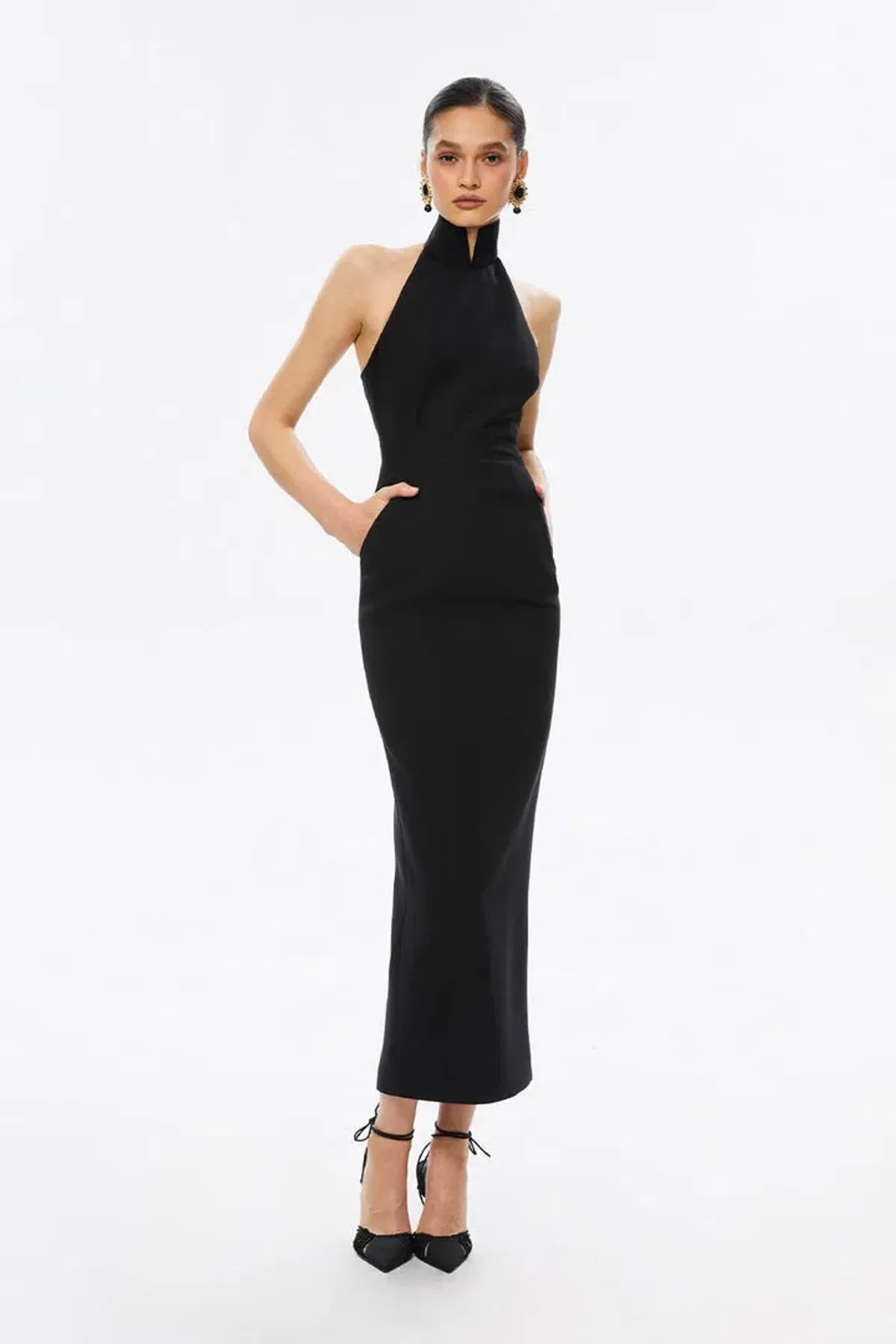 THE NEW ARRIVALS by İlkyaz Özel Hemingway in Chez Castel Black Dress Size 8/S for rent on The Volte - main image