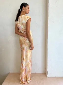Bec & Bridge Indi V Maxi Dress Floral Haze Size 10 for rent on The Volte - image 4