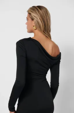 Effie Kats Margot Maxi Dress Black Size 8  for rent on The Volte - image 5