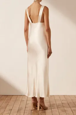 Shona Joy La Lune Plunged Midi Dress Cream Size 10 for rent on The Volte - image 2