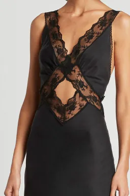 Sir the Label Aries Cut Out Gown Black Size 0P/AU 4 for rent on The Volte - image 3